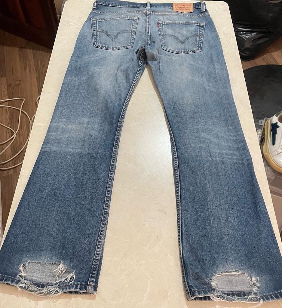 Levis erkek kot pantolon (yırtık eskitme modeldir) - 2
