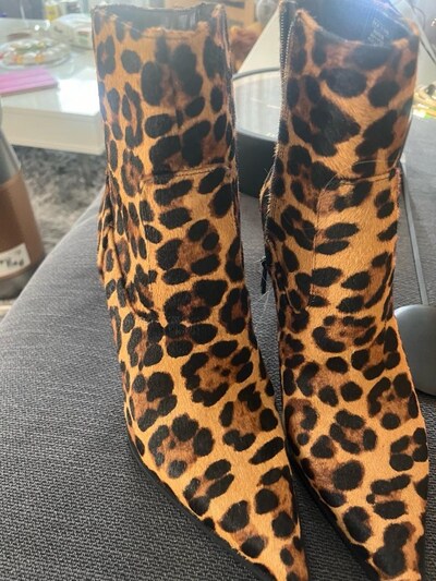zara leopar bot yeni