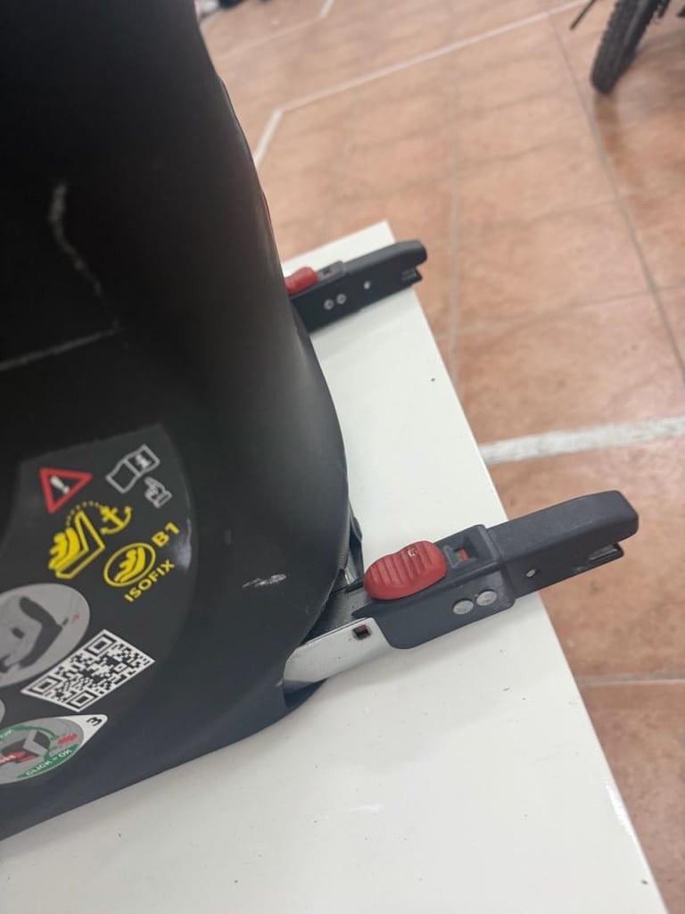 Chicco Oasys 1 Isofix 9-18 kg Oto Koltuğu – ISOFIX – Temiz - 4