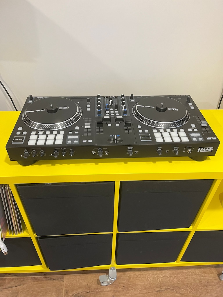 Rane One DJ Controller - 4
