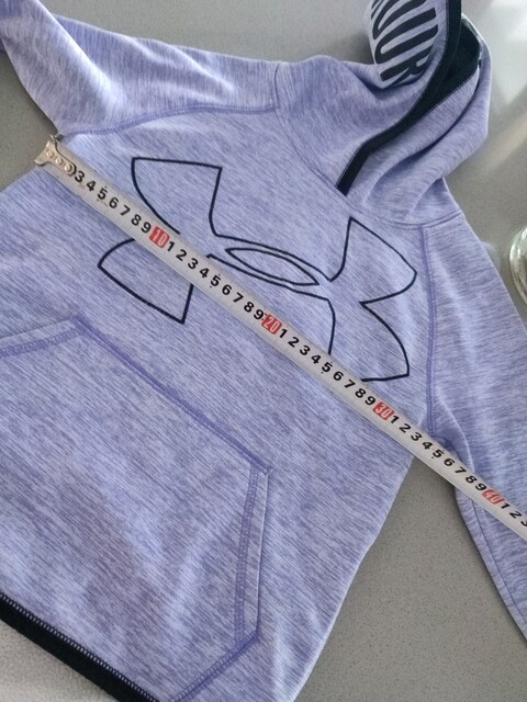 under armour kapşonlu