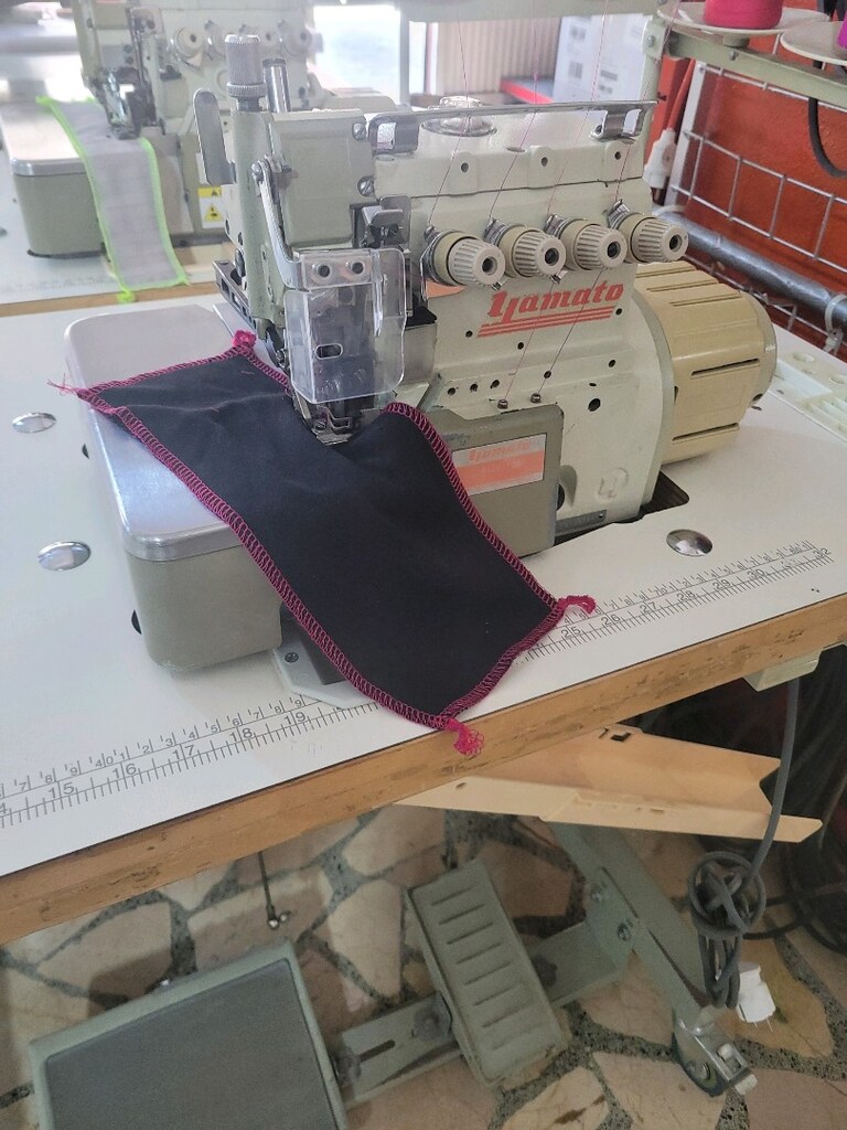 Yamato 4iplik kafadan motorlu sessiz hız ayarlı 2. El overlok makinası - 3