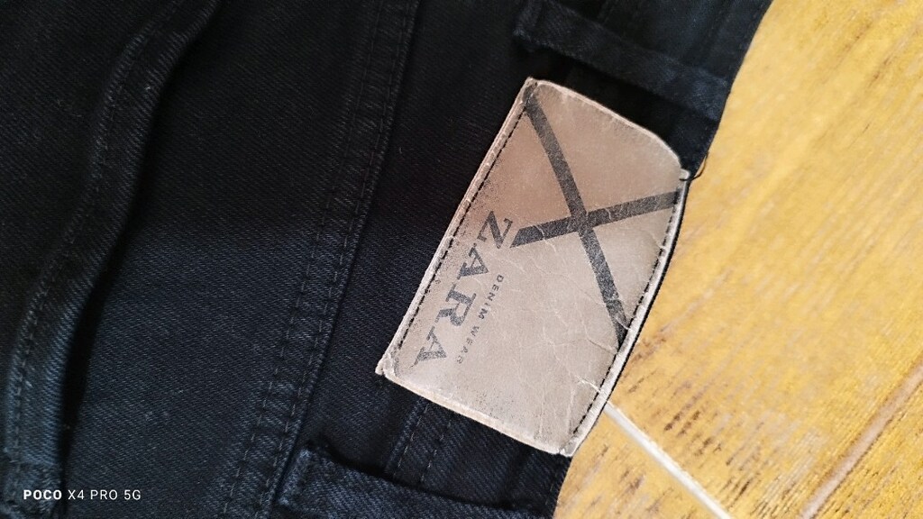 #Zara jeans pantolon..Arkasında ufak kusur..Eni çekilince 41 Boyu 96 - 5