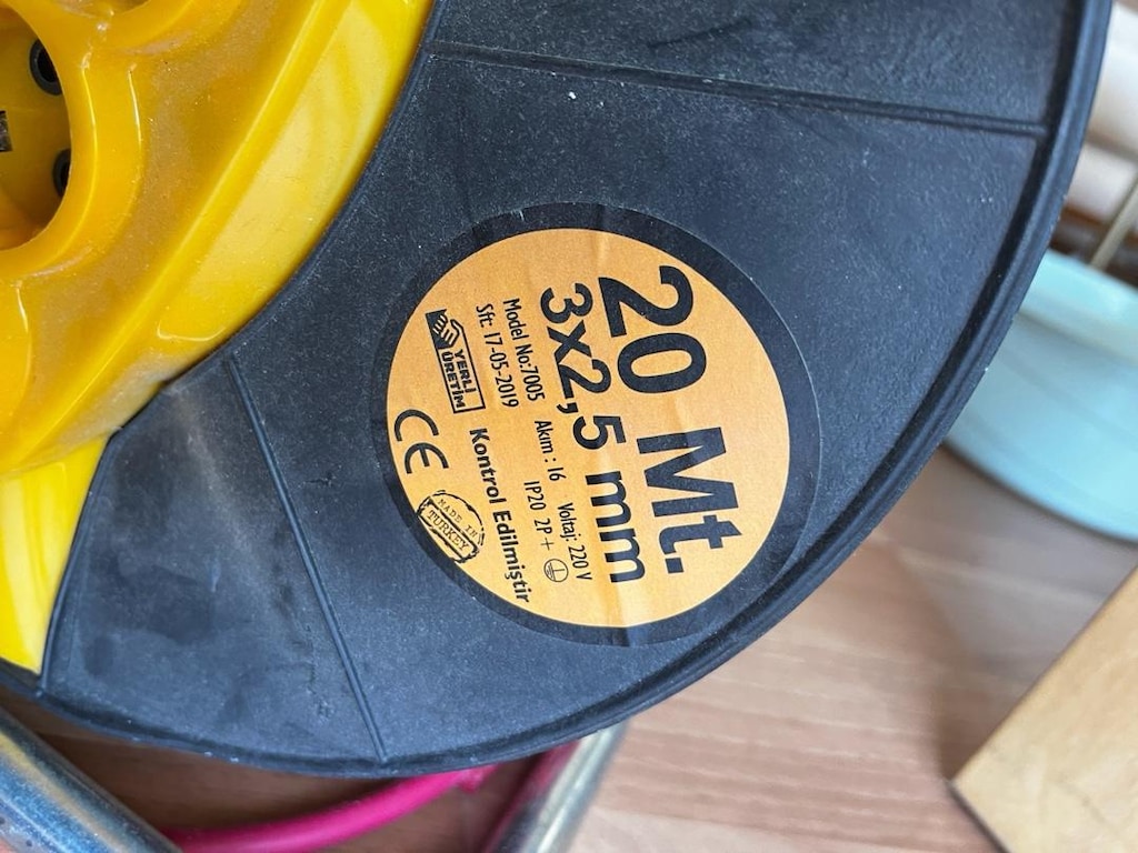 20 Metre 3x2,5 mm² 4’lü Makaralı Seyyar Uzatma Kablosu peker mahallesi - 2