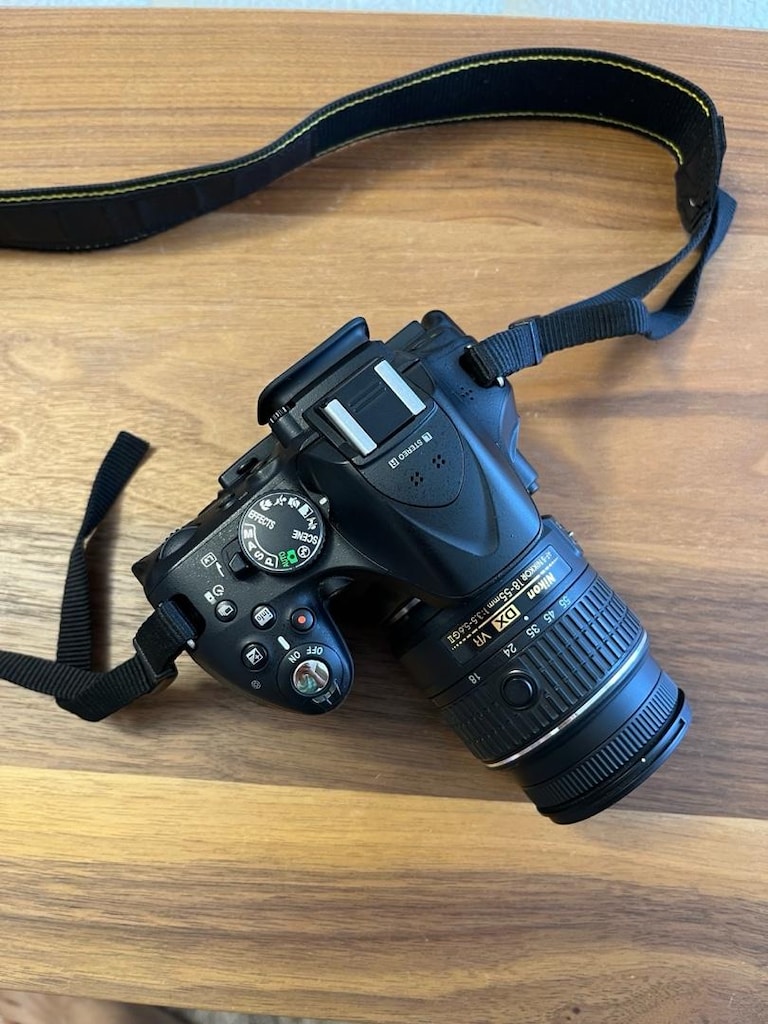 nikon d5200 + 18-55 mm lens - 3