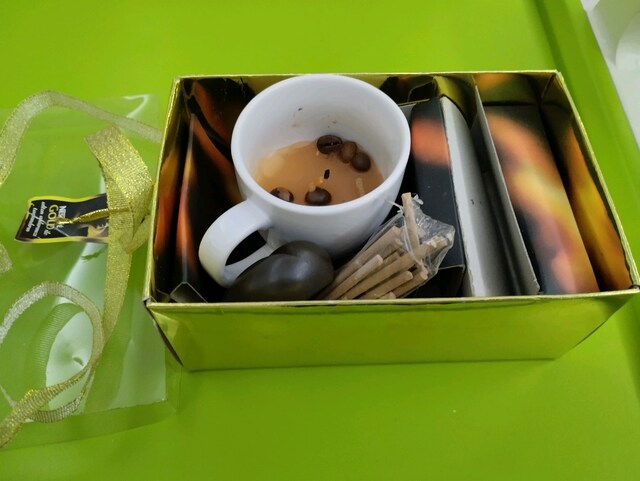 Kahve fincanı içinde mum tütsü, Nescafe koku aromalı,Sıfır kutusunda