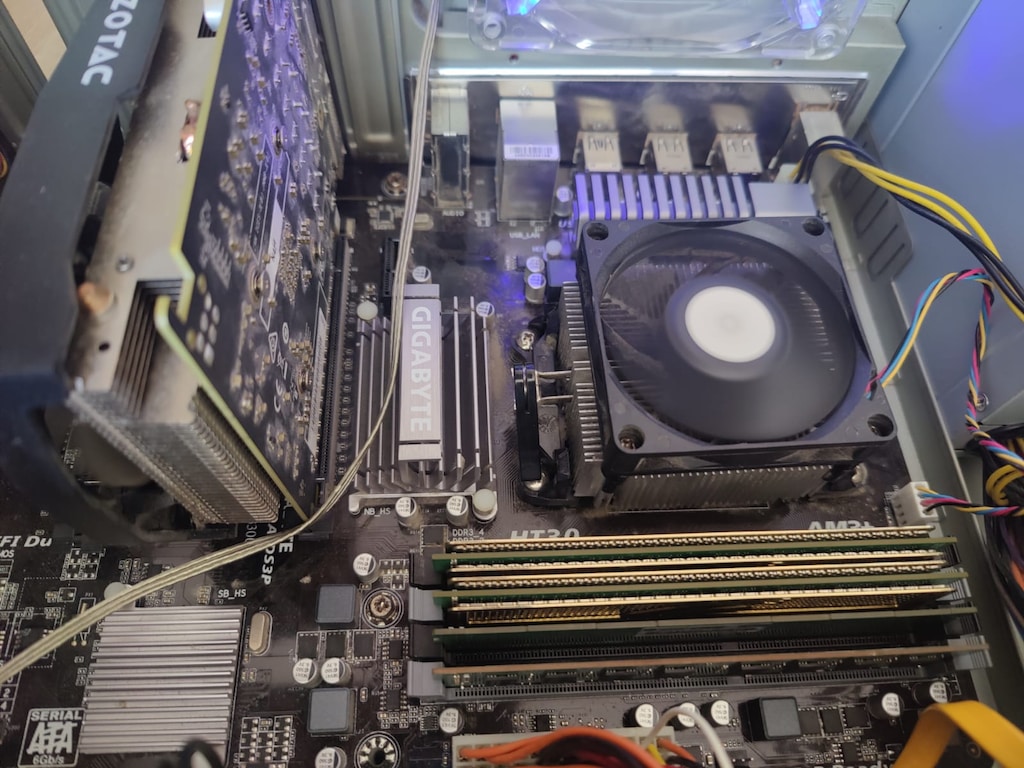 AMD FX 8350 4.0 GHZ - ASUS ROG STRİX GTX 1050 - 8 GB RAM - 10