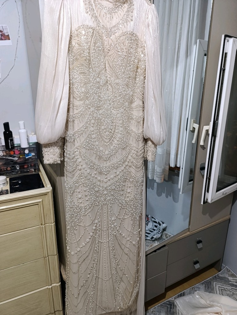 tesettür bej rengi ful taşlı abiye - 5