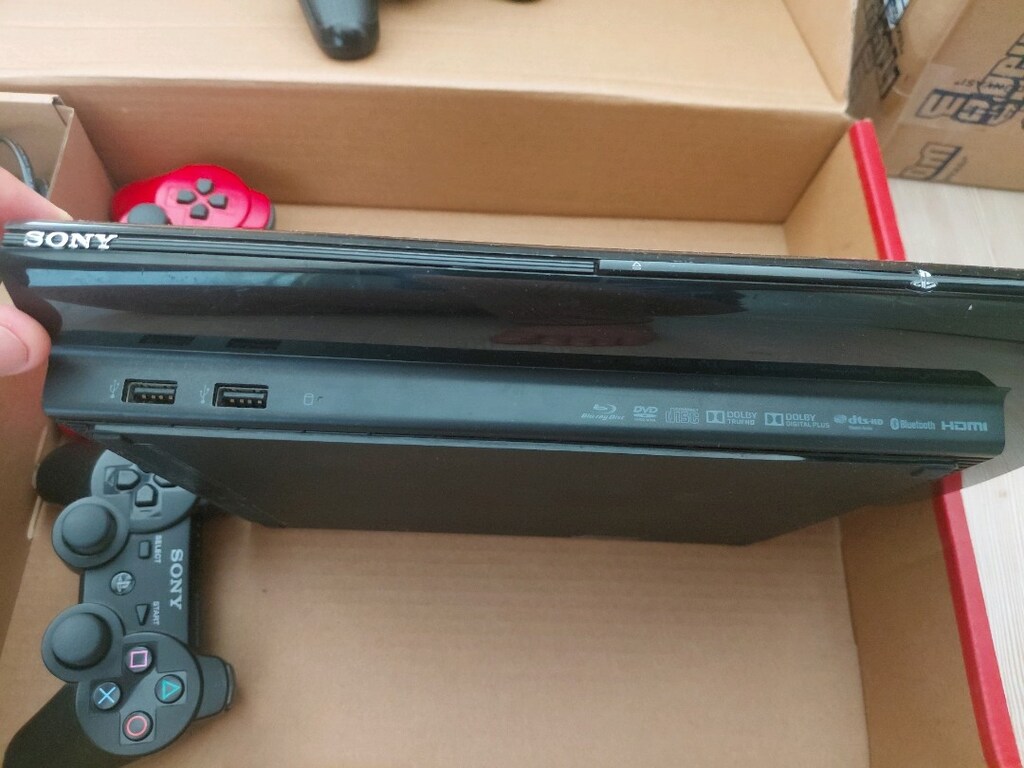 60 oyun yüklü PlayStation 3. - 3