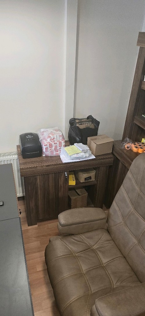 sıfır ayarında satılık ofis takımı - 4