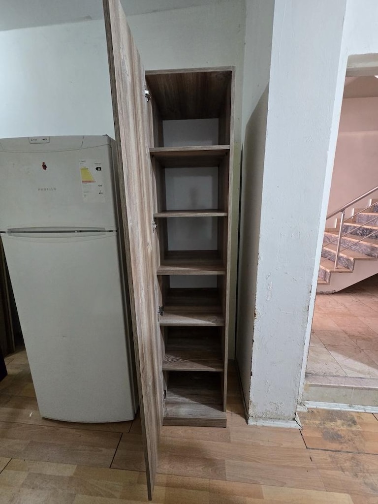 Tek Kapaklı Bol Raflı Ahşap Kiler / Erzak Dolabı - 2