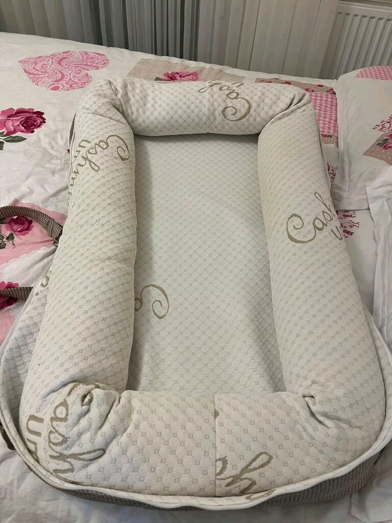 Katlanır bebek yatağı - 4