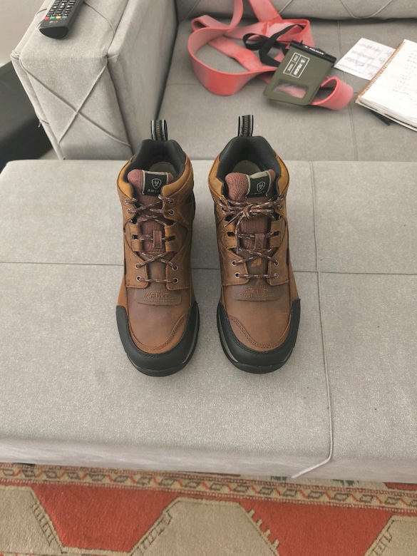 Ariat Marka Sıfır Bot - ABD'den Alındı, Hiç Giyilmedi (US 11.5 EE)