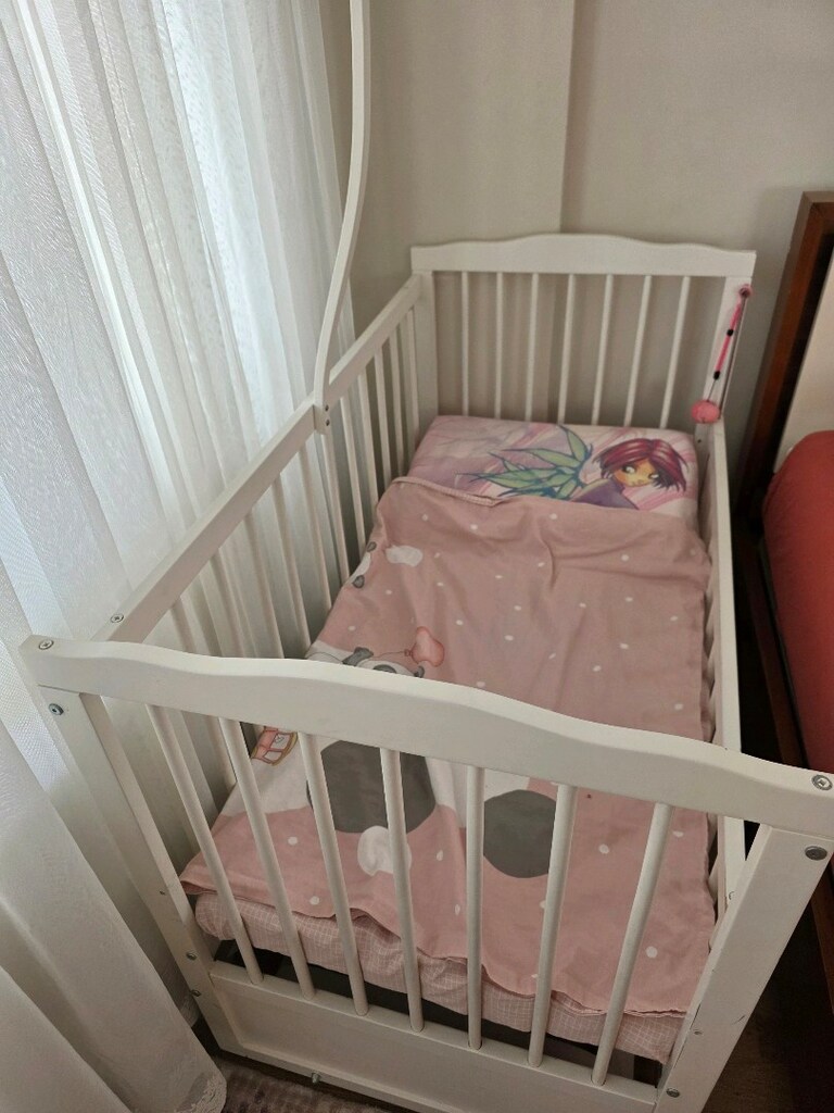 sallanan besik 4 yasa kadar uygun saglam sorunsuz yatak ile birlikte - 2