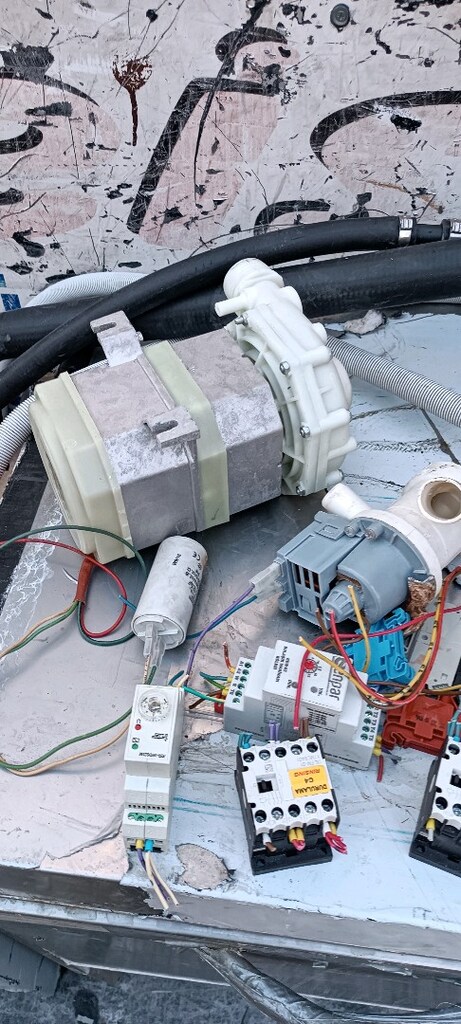 Sanayi tipi bjlaşık makinasının yedek parçalarıdır. - 5