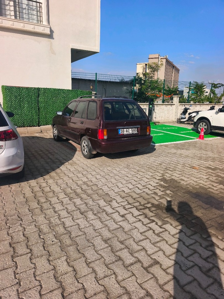 2001 modelkia pride - 3