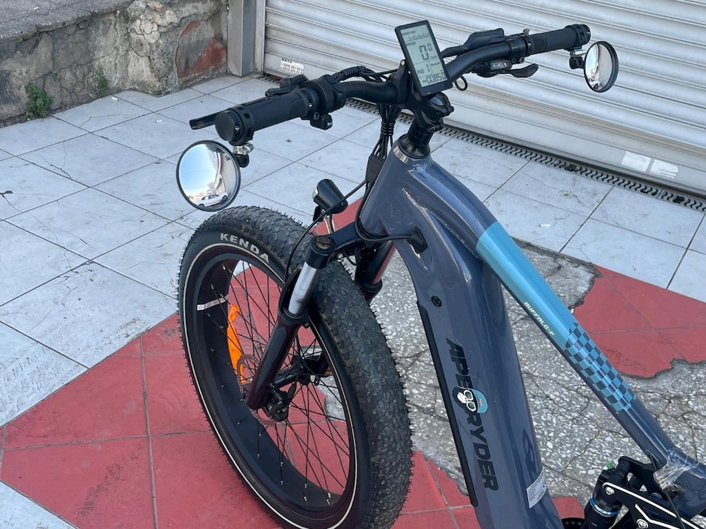 İLK SAHİBİNDEN TEMİZ BAKIMLI 900 KM - 5