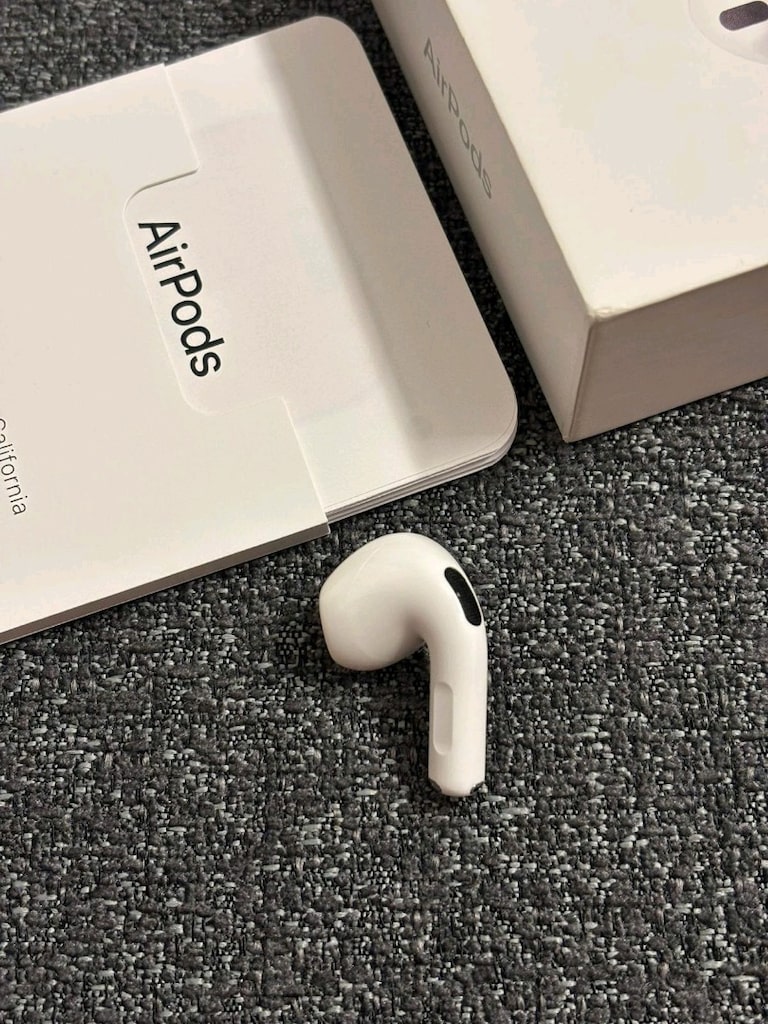 ORİJİNAL Airpods 4 ANCLİ SOL KULAKLIK A3055-3056-3059 GARANTİLİ - 3