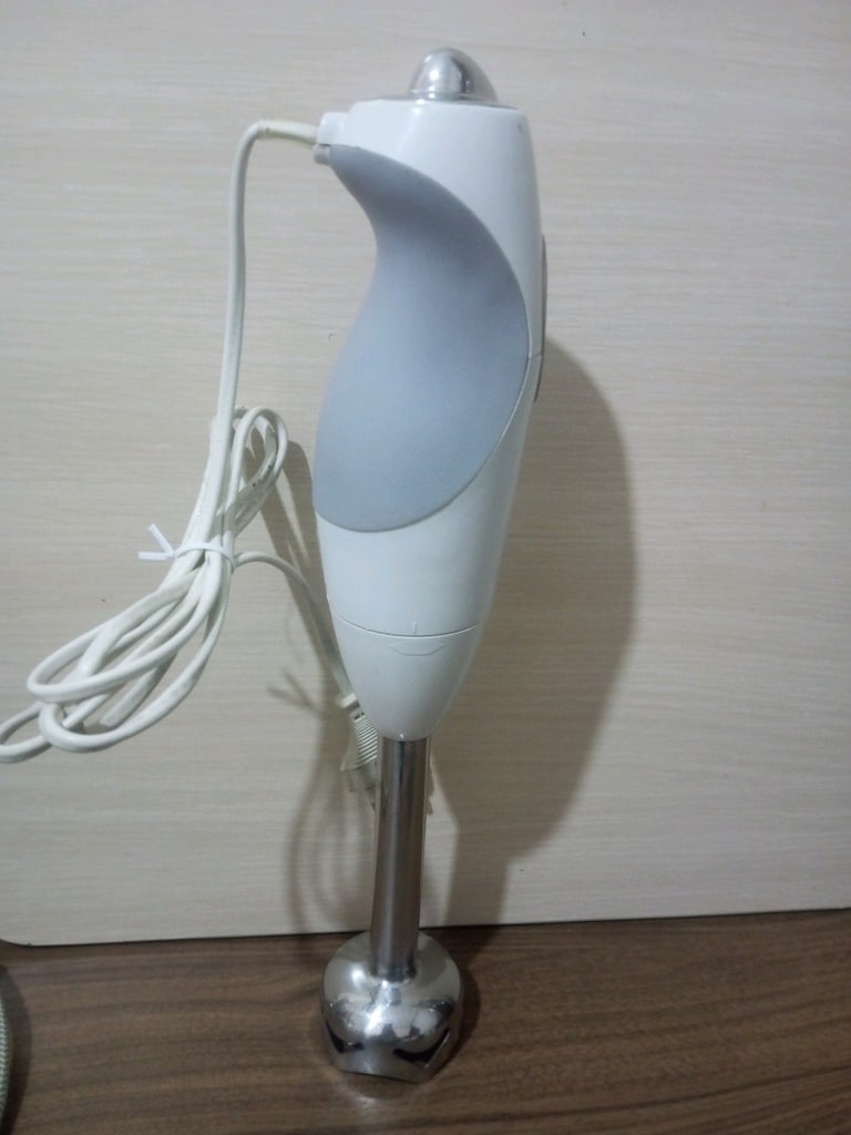 Philips Essence HR1357 300W - 2