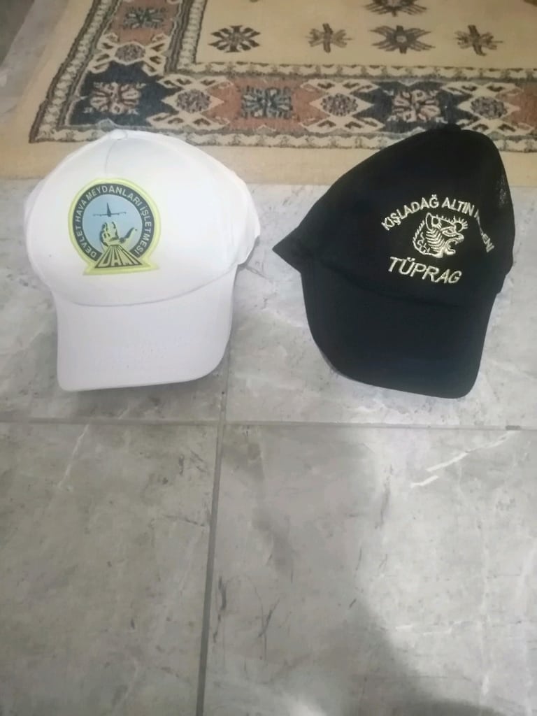 Baskılı şapka - 2