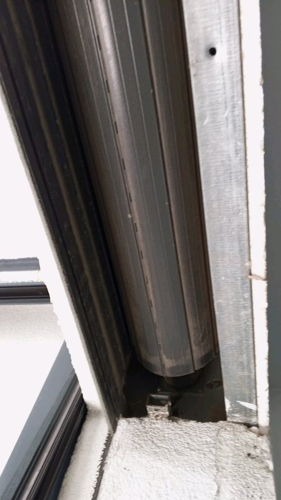PVC Antrasit renk Sürgülü Cam ve Otomatik Pancur - 7