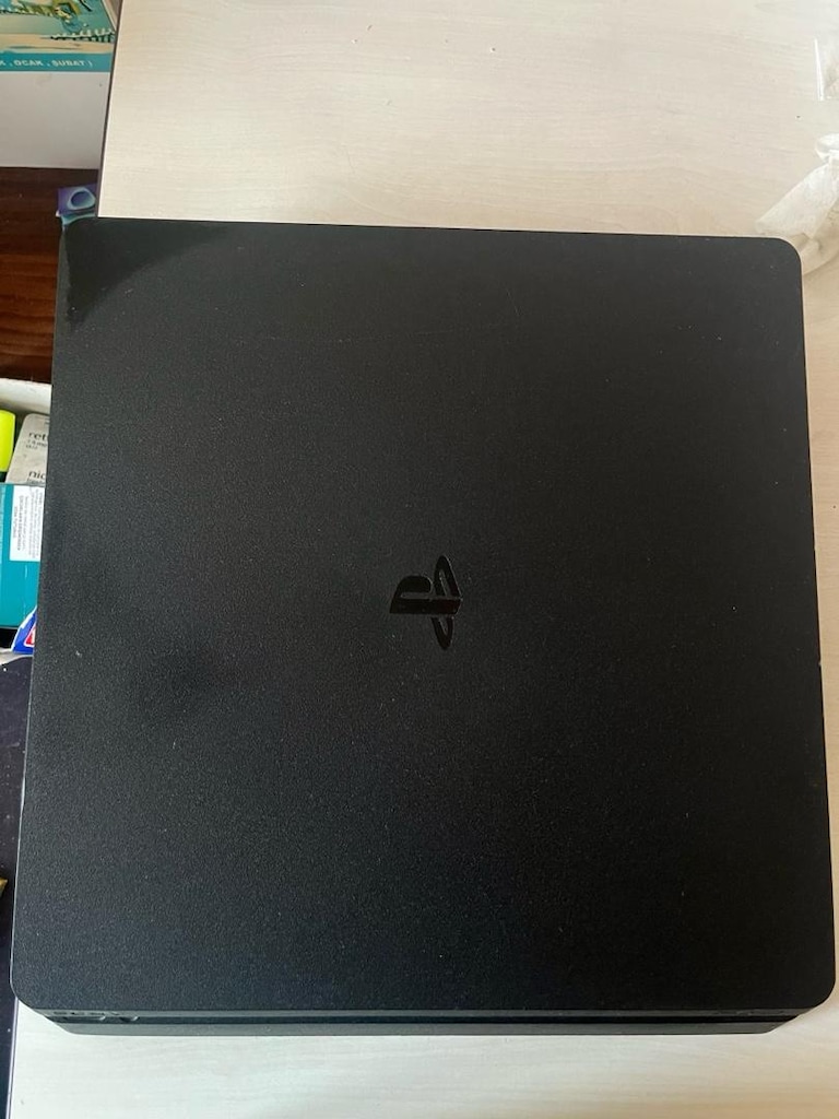 ilk sahibinden playstation 4 iki kolllu - 5