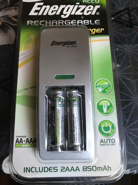 energizer 850 mah 2 adet ve şarj cihazı