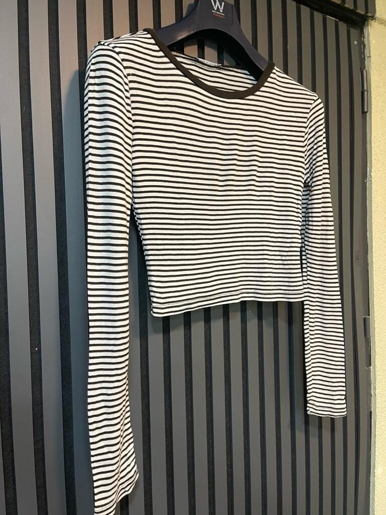 ZARA ÇİZGİLİ CROP TOP