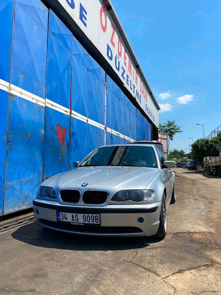 Gümüş Renk BMW - 7