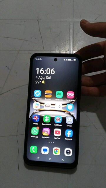 TECNO Spark 40 256gb
