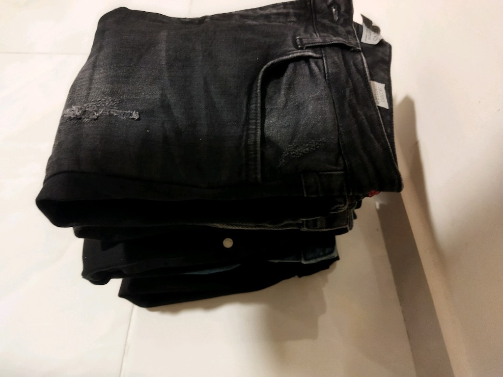 PANTOLON 7,ADET FİYATI YIRTIK LEKE YOK TEMİZ 30/31 BEDEN 175 ,BOYA UYG - 4