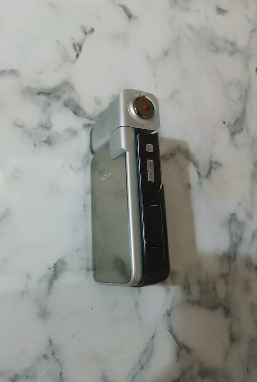 Nokia V93i - 4