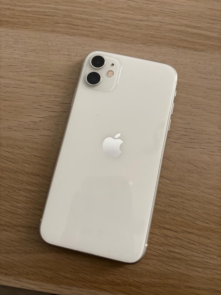 iPhone 11 64GB (TR)