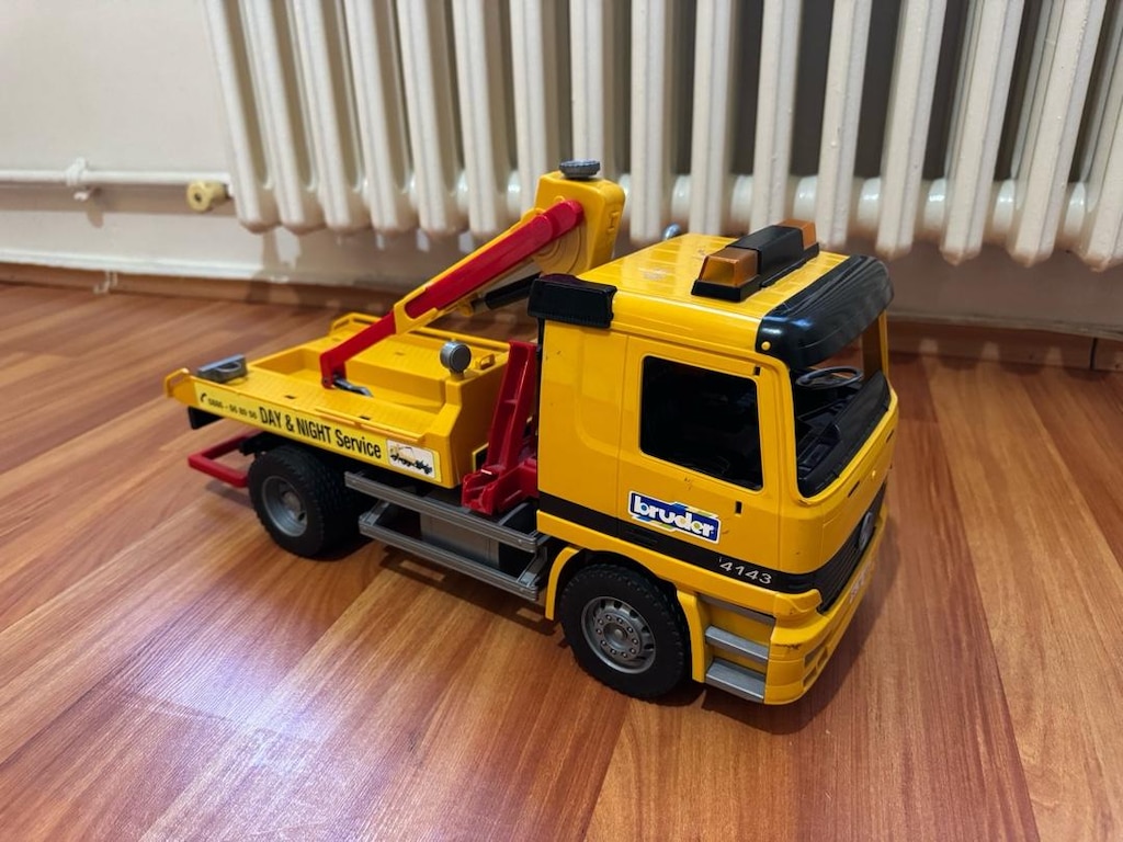 Bruder Oyuncak Çekici Büyük Boy - 2