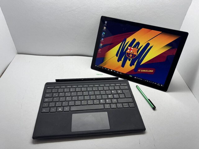 SURFACE İ5 8. NESİL 8 GB RAM 256 NVME DOKUNMATİK + KALEM