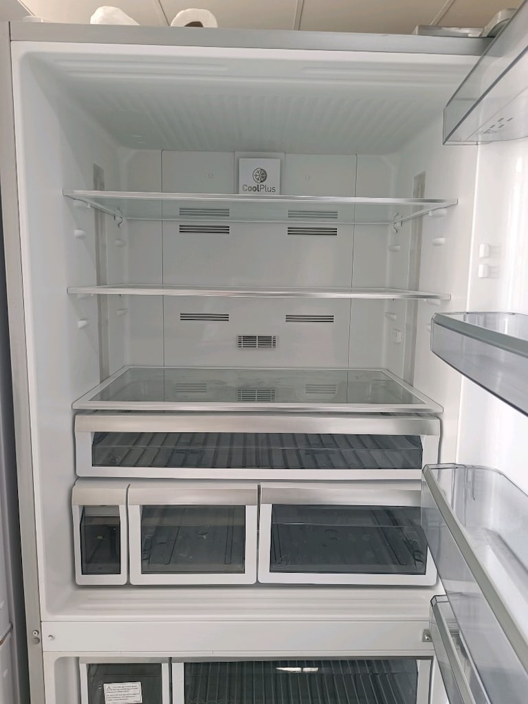 Arçelik Gri Alttan Donduruculu 630 Litre Nofrost Buzdolabı - 11