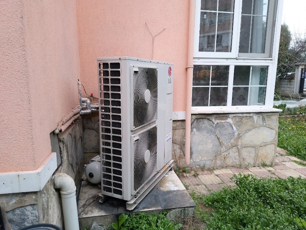 SAHİBİNDEN 16 KW LG MARKA ISI POMPASI - 4