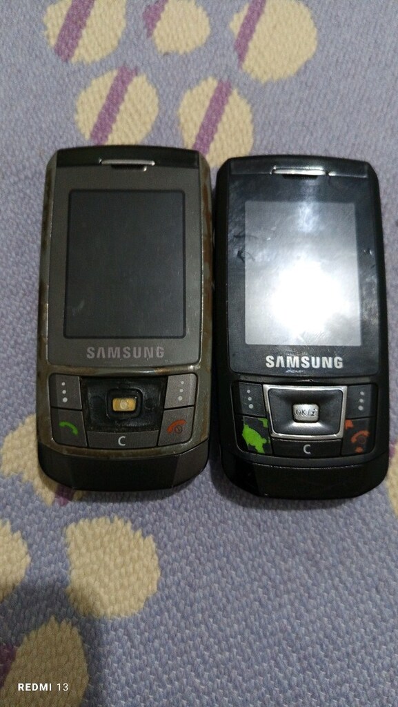 Samsung d900i şarz aletlerı var calışıyorlar ımeılerı kapalı - 3