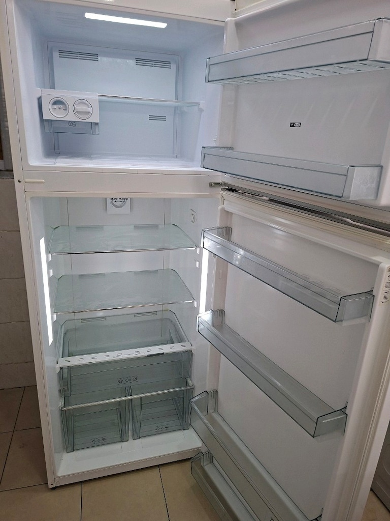 ŞİŞLİ SPOTTAN GARANTİLİ Buzdolabı çok temiz - 2