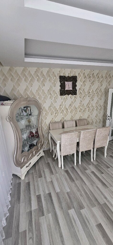 yemek masası ve vitrini - 4