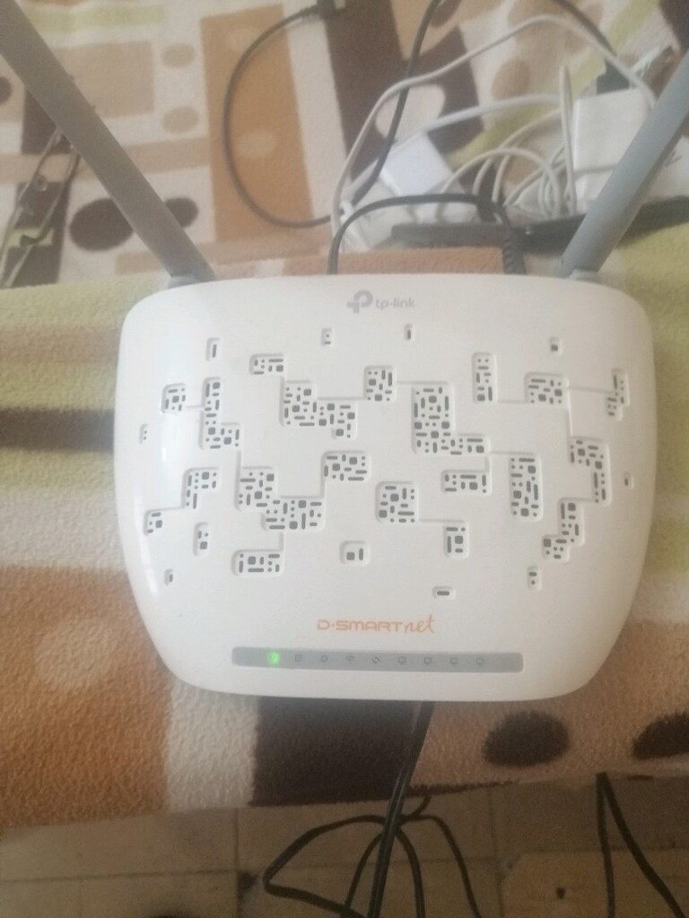 TP link. modem.2adet. - 10