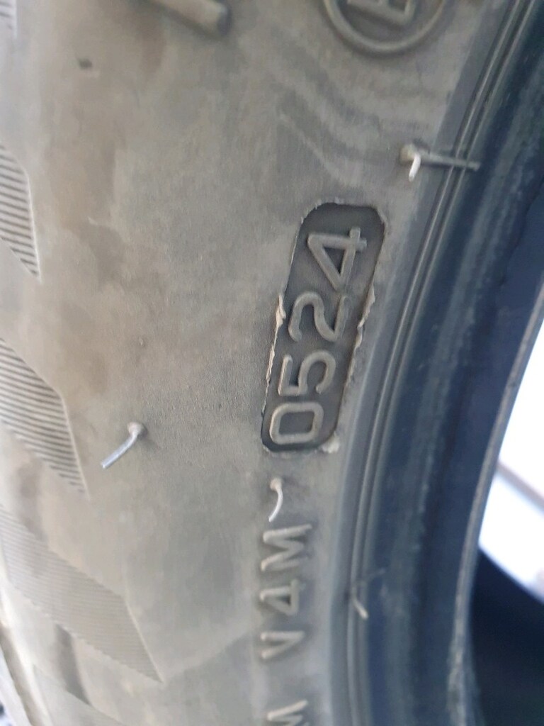 lastik 4 mevsim Bridgestone 3 adet 215 50 17 adet fiyatı 1950 TL garan - 5