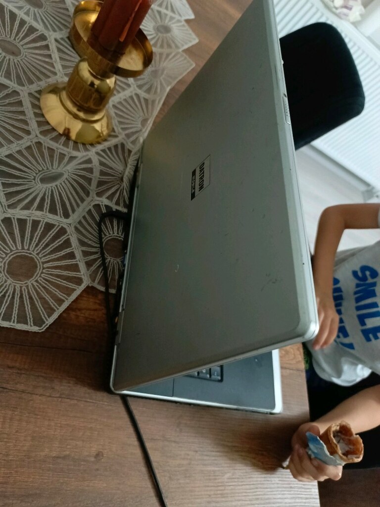 Hepsinin Toplam Fiyatı 2 Laptop 2Telefon 1Tablet - 3