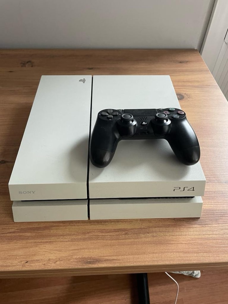 TEMİZ PS4 500 GB - 3