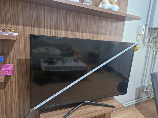 Samsung ue42f5570ssxtk televizyon