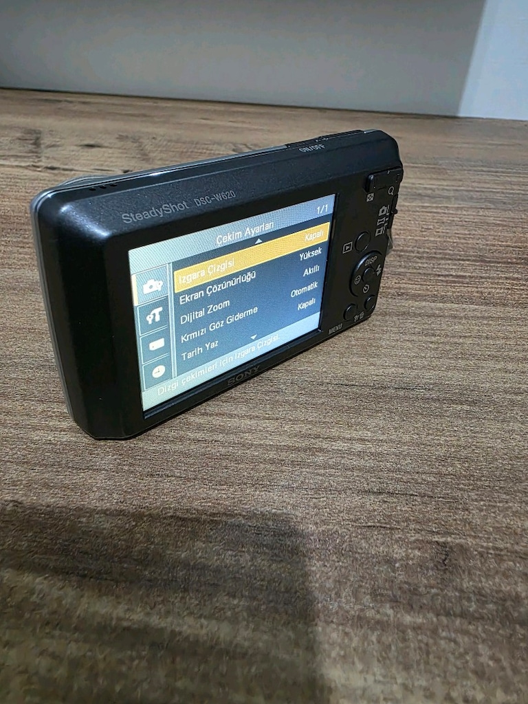 Sony Cybershot DSC W620 - 3