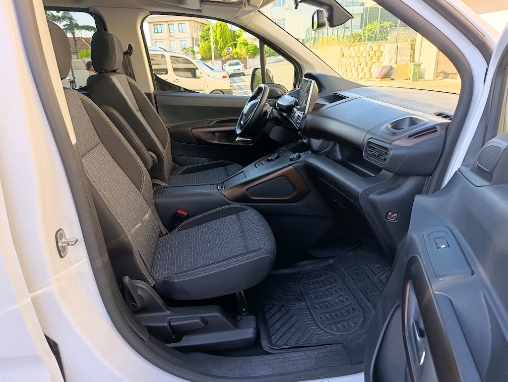 2023 Peugeot rifter GT 62000km çeki demir li - 10