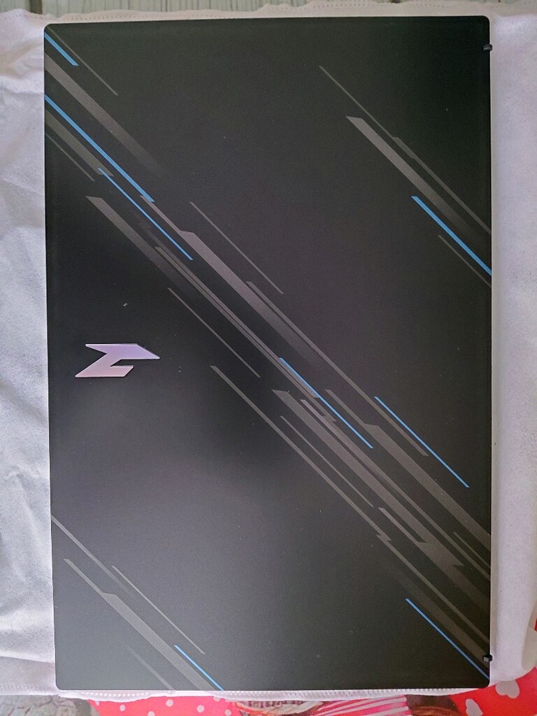 Acer nitro v15 gaming laptop - 2