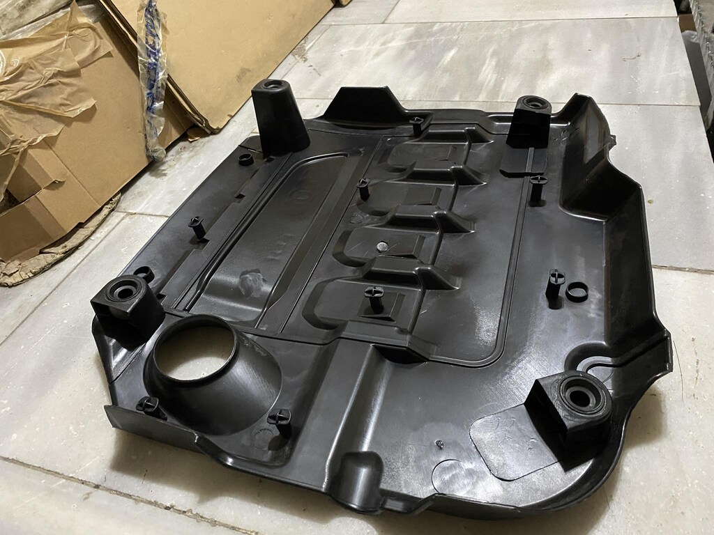 audi A3, Q3 motor üst kapağı ital 2013- - 7