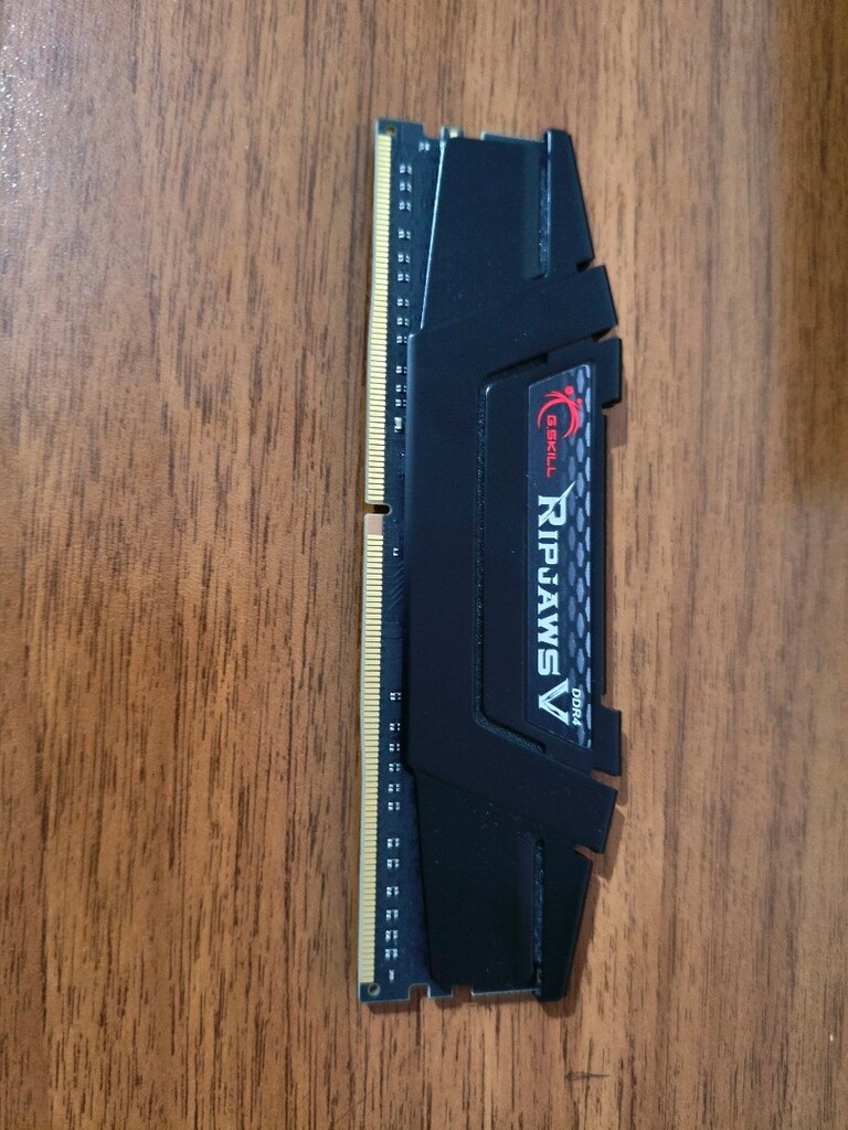 G SKİLL DDR4 8 GB 3200 MHZ CL16 RAM - 2